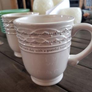 Set of 2 Mary & Martha 2018 Grateful heart mug cup